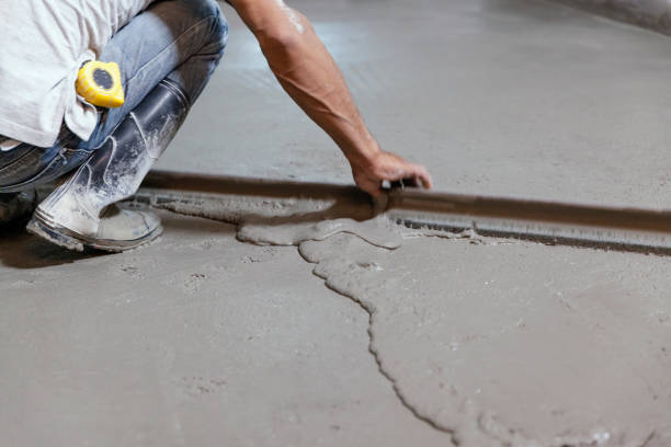 Best Commercial Concrete Contractor  in Mingo Junction, OH