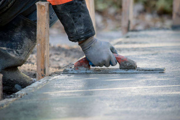 Best Driveways & Floors  in Mingo Junction, OH